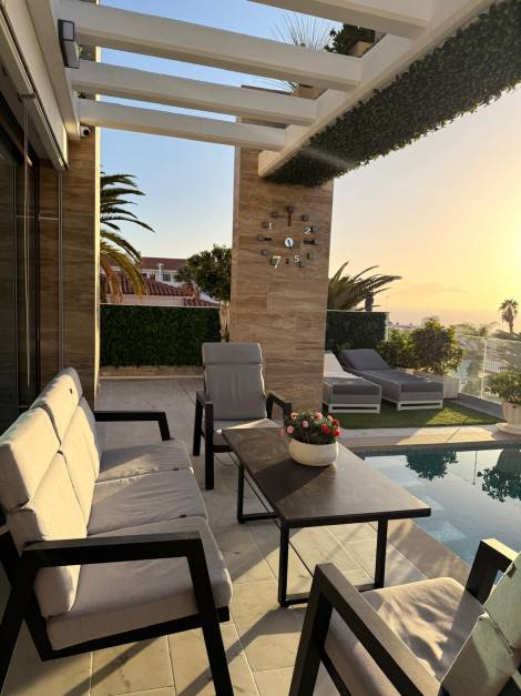 Villa for sale in  San Eugenio Alto, Spain - TR-3004