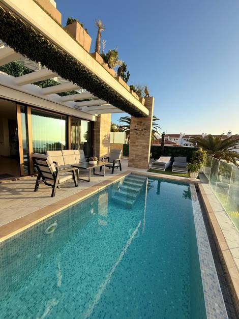 Villa for sale in  San Eugenio Alto, Spain - TR-3004