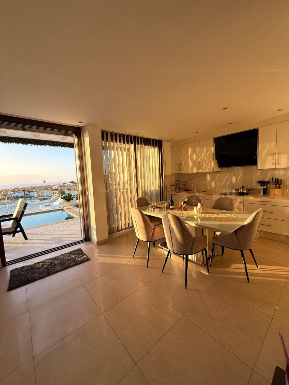 Villa for sale in  San Eugenio Alto, Spain - TR-3004