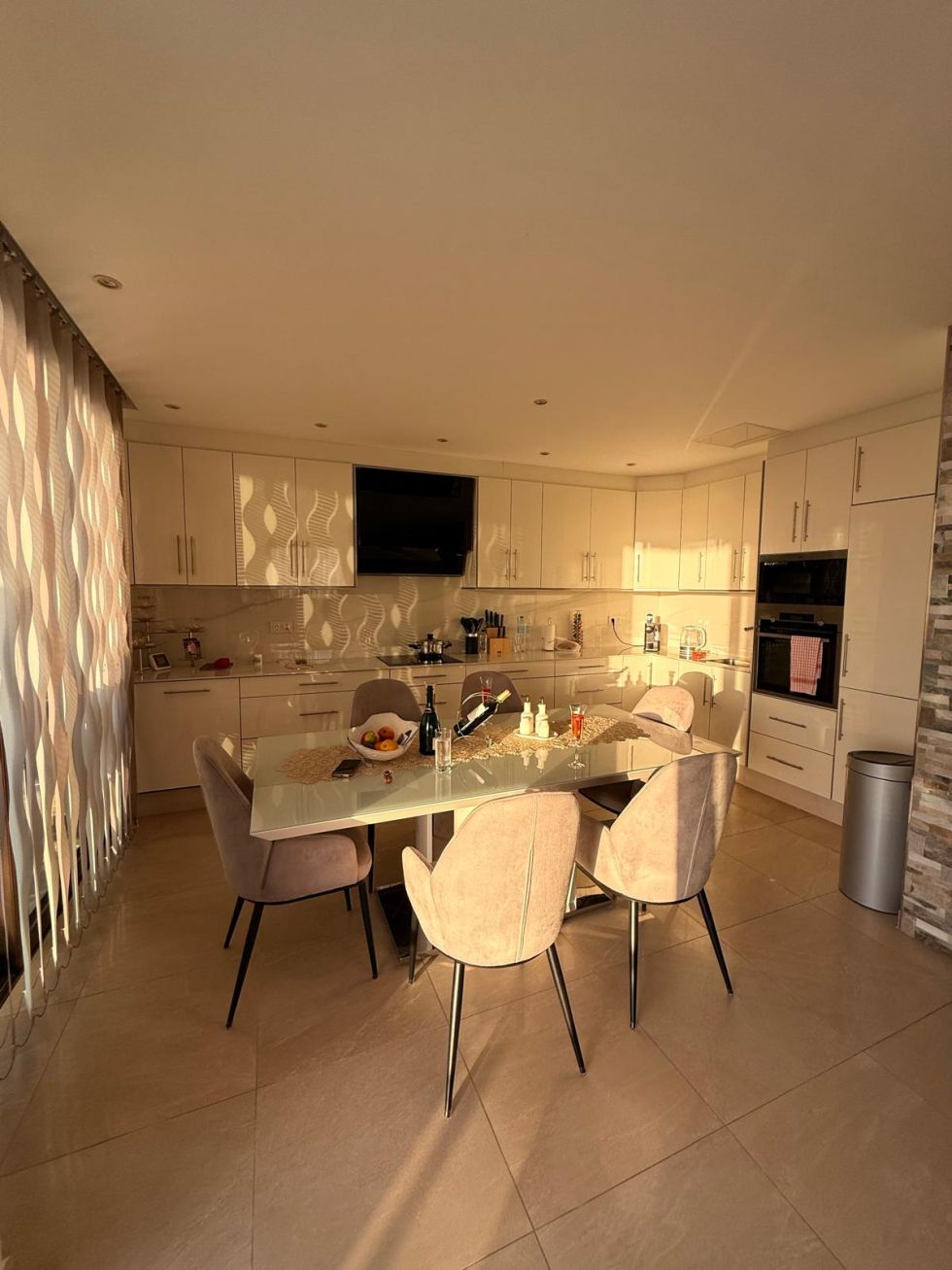 Villa for sale in  San Eugenio Alto, Spain - TR-3004