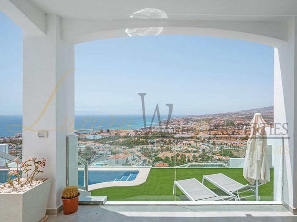 Villa for sale in  San Eugenio Alto, Spain - LWP4810 Mirador del Sur-San Eugenio Alto