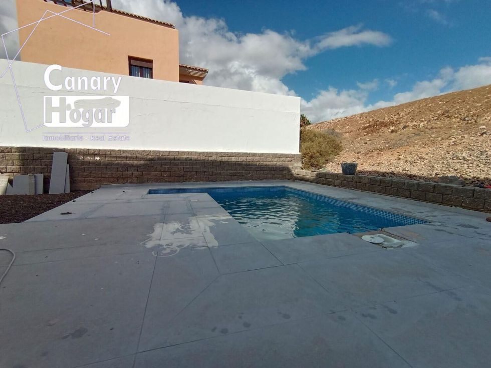 Villa for sale in  San Miguel de Abona, Spain - 055791