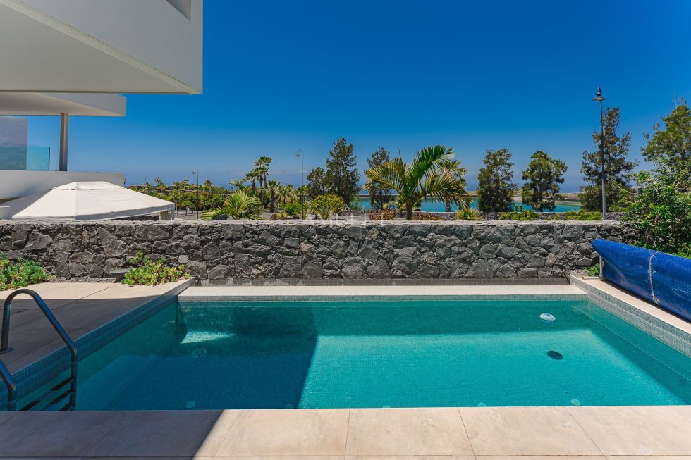 Villa for sale in  Santa Cruz de Tenerife, Spain - P2048