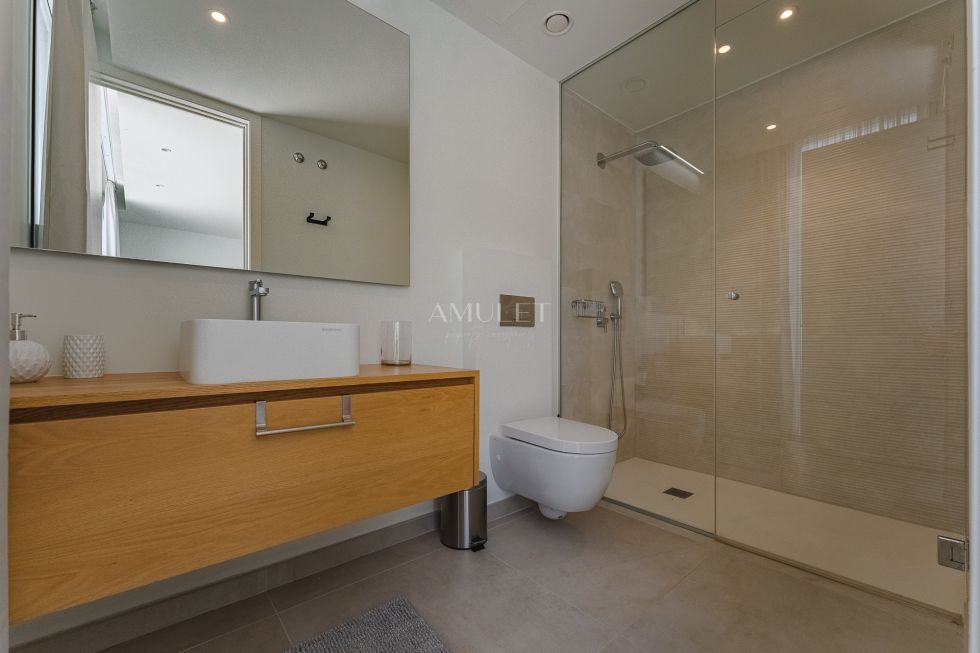 Villa for sale in  Santa Cruz de Tenerife, Spain - P2048