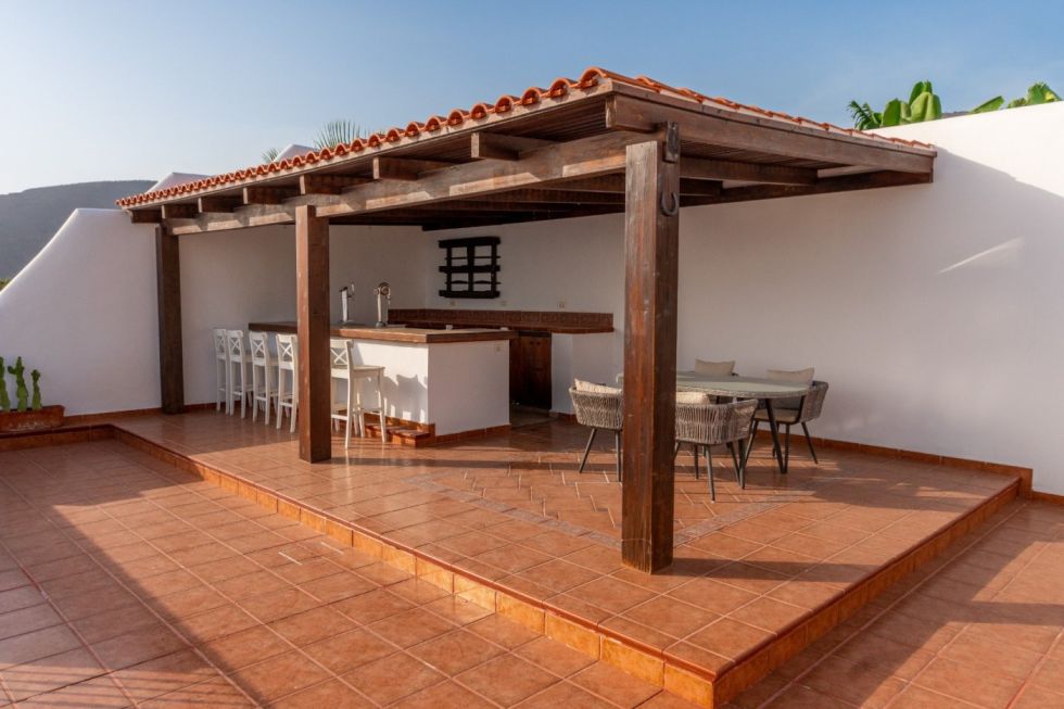 Villa for sale in  Santiago del Teide, Spain - 048181
