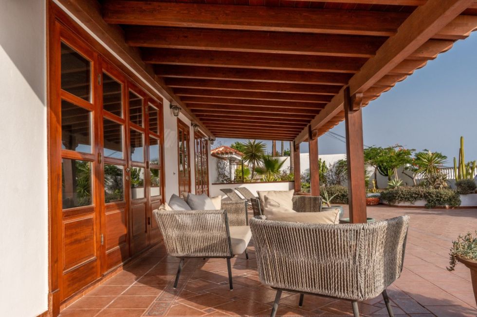 Villa for sale in  Santiago del Teide, Spain - 048181