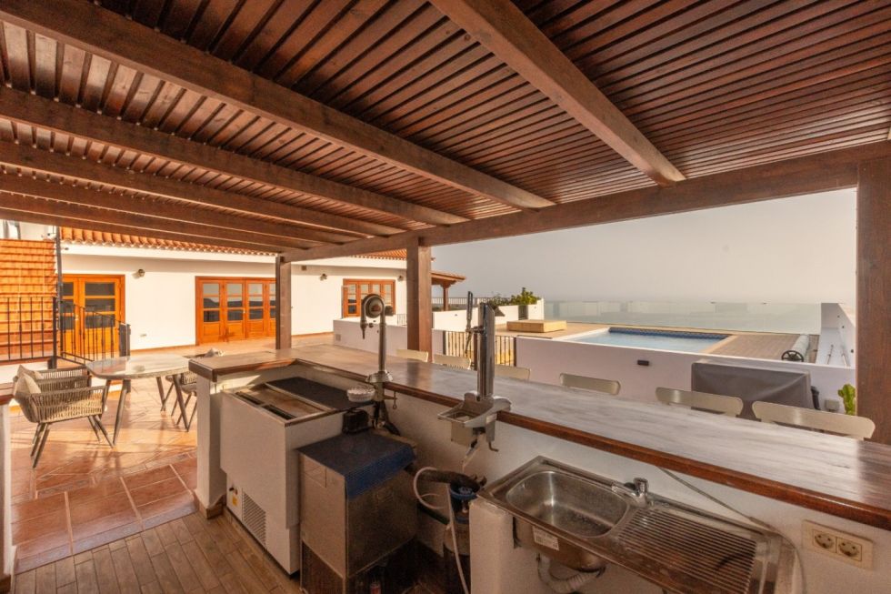Villa for sale in  Santiago del Teide, Spain - 048181