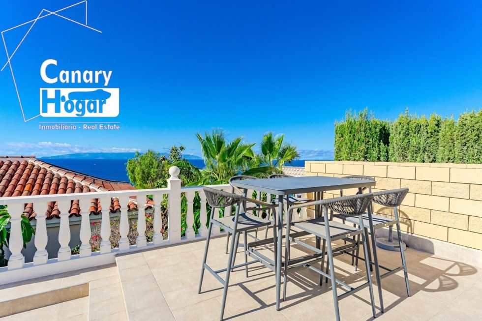 Villa for sale in  Santiago del Teide, Spain - 057811