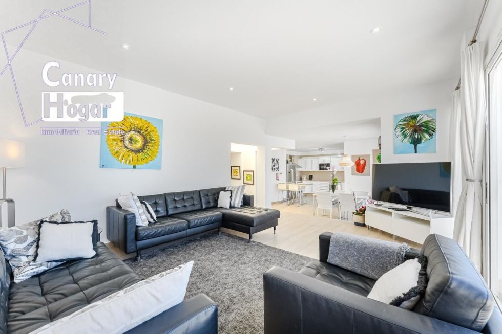 Villa for sale in  Santiago del Teide, Spain - 057811