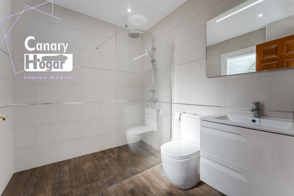 Villa for sale in  Santiago del Teide, Spain - 057811