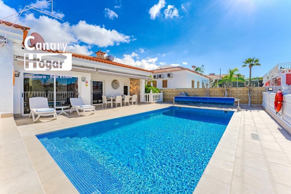 Villa for sale in  Santiago del Teide, Spain - 057811