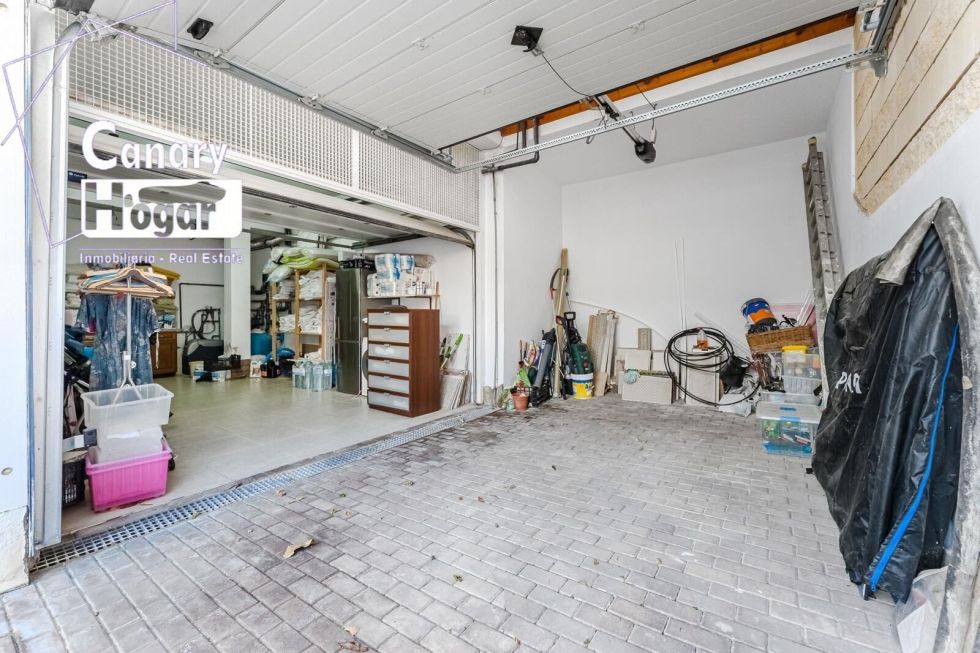 Villa for sale in  Santiago del Teide, Spain - 057811