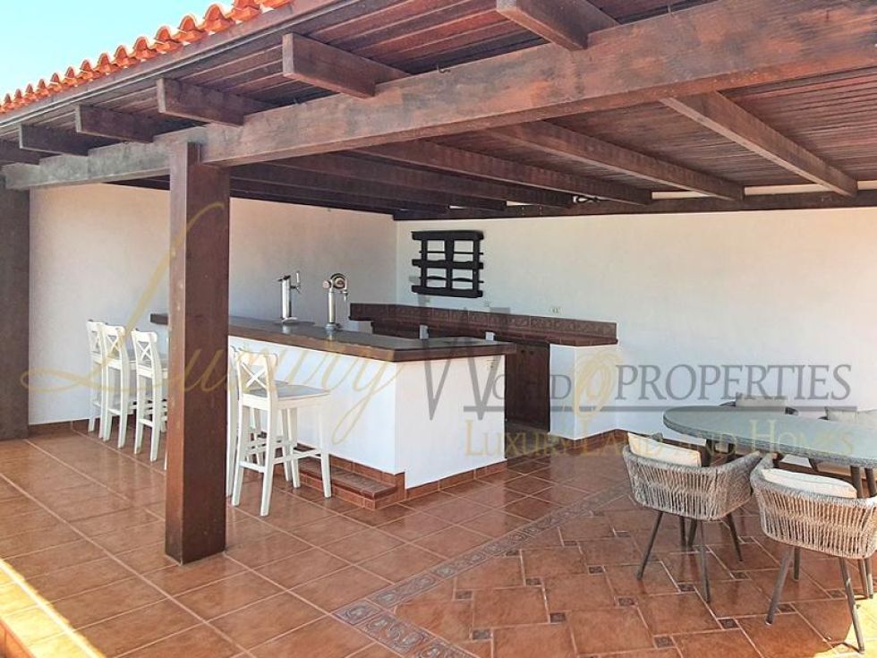 Villa for sale in  Santiago del Teide, Spain - LWP3005C Villa en Los Gigantes