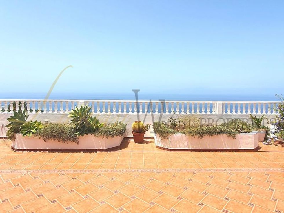 Villa for sale in  Santiago del Teide, Spain - LWP3005C Villa en Los Gigantes