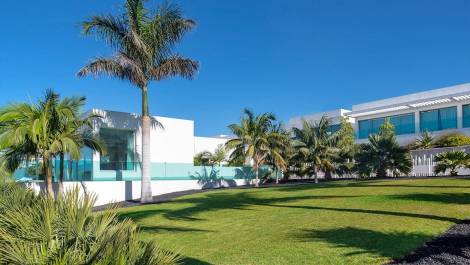 Villa for sale in  Barranco de las Torres, Spain - 047551