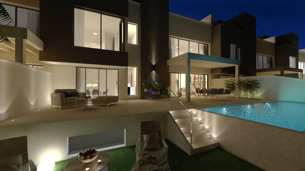 Villa for sale in  Oasis del Sur, Spain - 047861