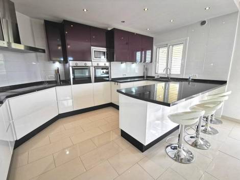 Villa for sale in  Barranco de las Torres, Spain - 048811