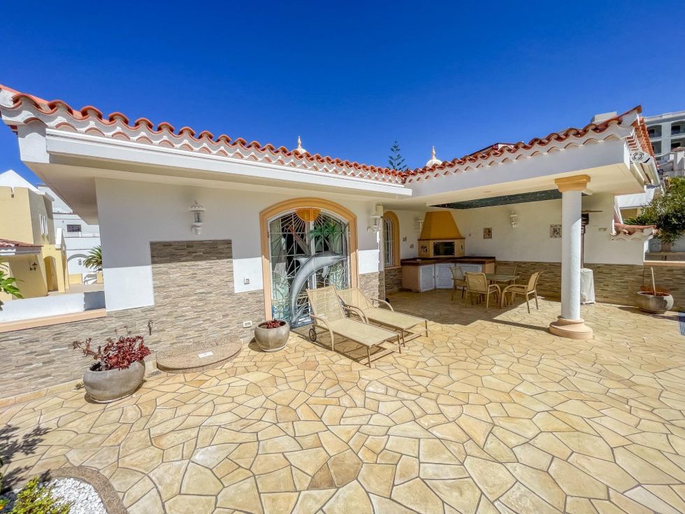 Villa for sale in  Costa Adeje-Playas del Duque, Spain - 051331