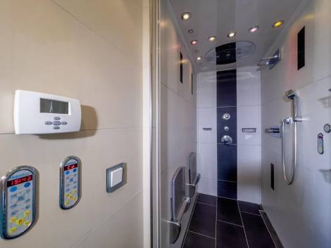 Villa for sale in  Costa Adeje-Playas del Duque, Spain - 051331