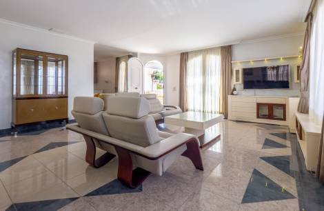 Villa for sale in  Costa Adeje-Playas del Duque, Spain - 051331