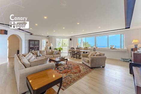 Villa for sale in  Barrio Los Menores, Spain - 054201