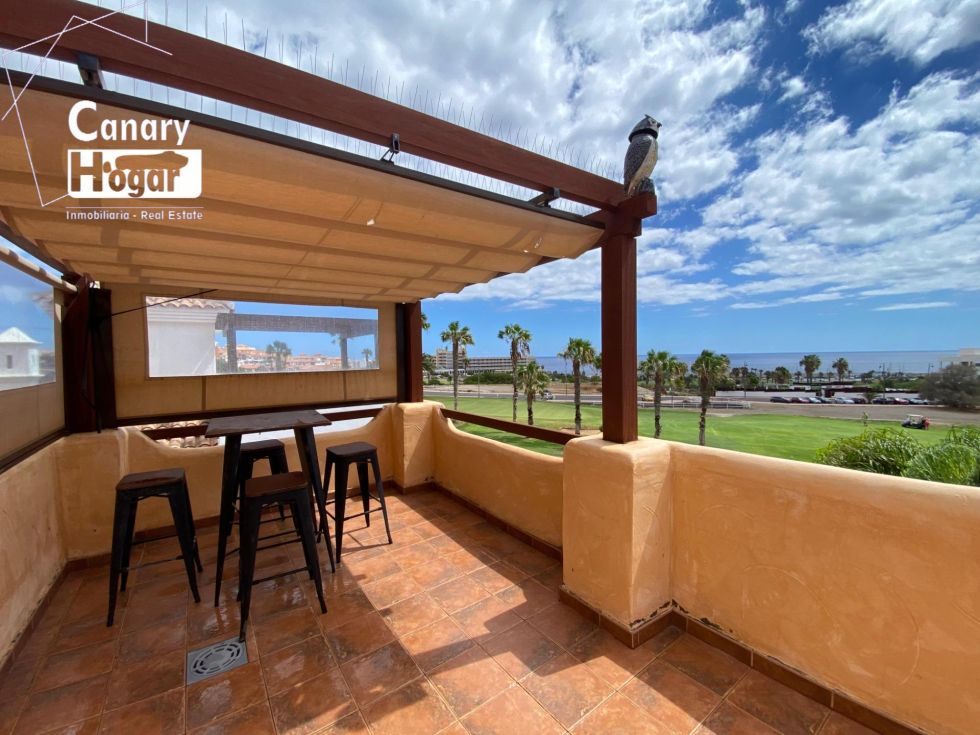 Villa for sale in  Oasis del Sur, Spain - 056011