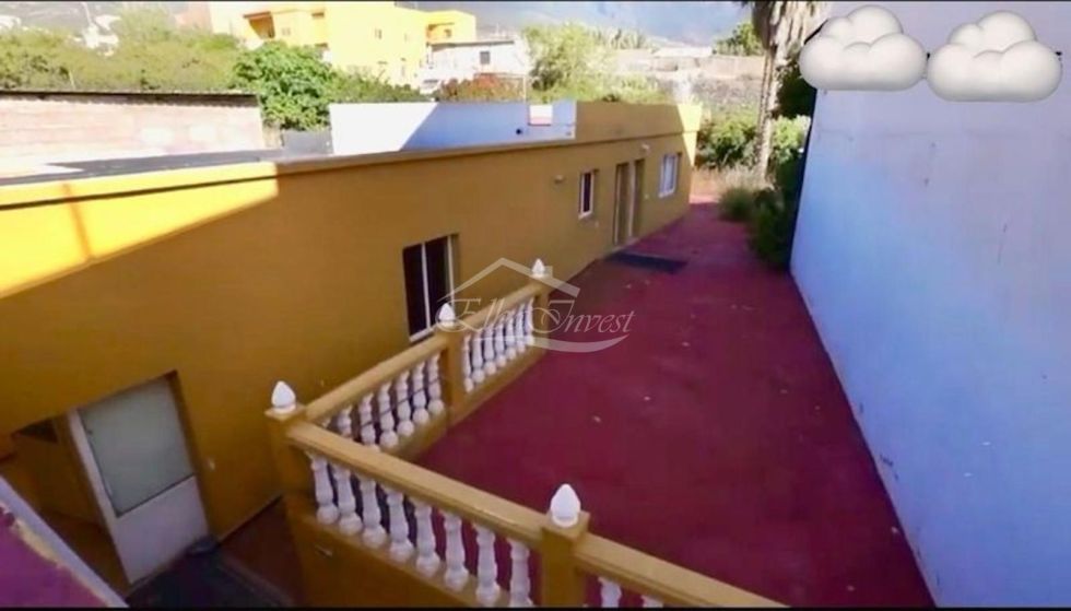 Villa for sale in  Güímar, Spain - 5666