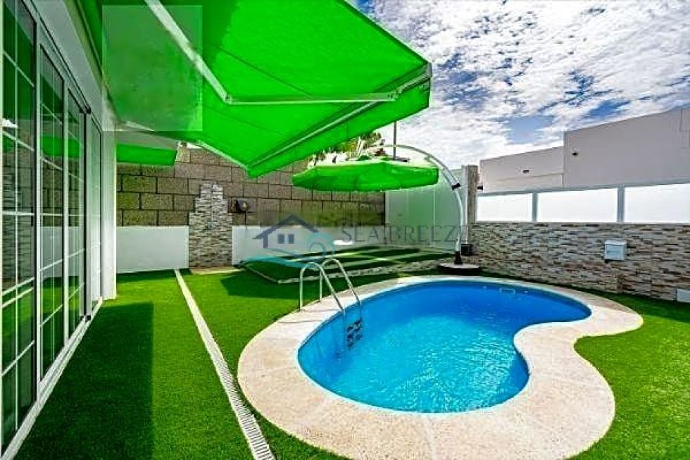 Villa for sale in  Palm-Mar, Spain - BES282