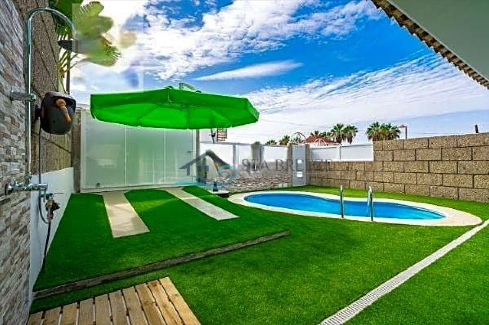 Villa for sale in  Palm-Mar, Spain - BES282