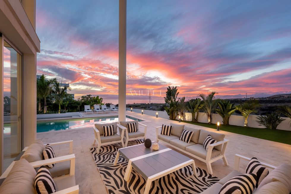 Villa for sale in  Madrid, Spain - C2169