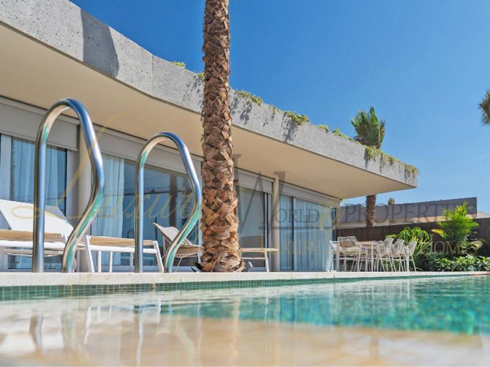 Villa for sale in  Agua Dulce, Spain - LWP3014 Villas de Tenis-Abama Golf
