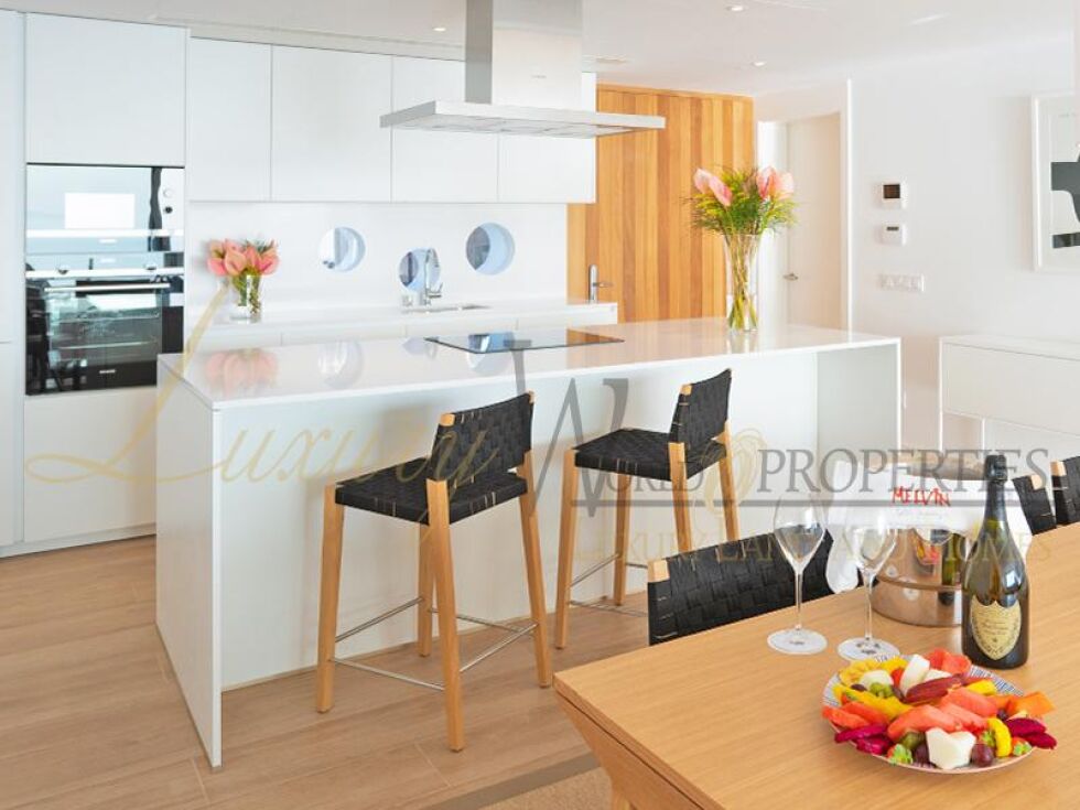 Villa for sale in  Agua Dulce, Spain - LWP3014 Villas de Tenis-Abama Golf