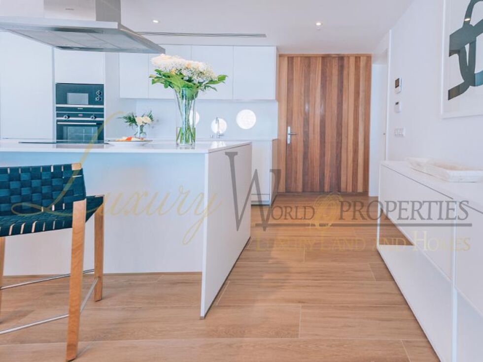 Villa for sale in  Agua Dulce, Spain - LWP3014 Villas de Tenis-Abama Golf