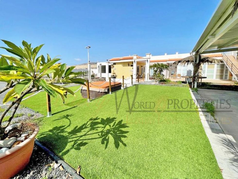 Villa for sale in  Coromoto, Spain - LWP3095C Casa en Las Rosas