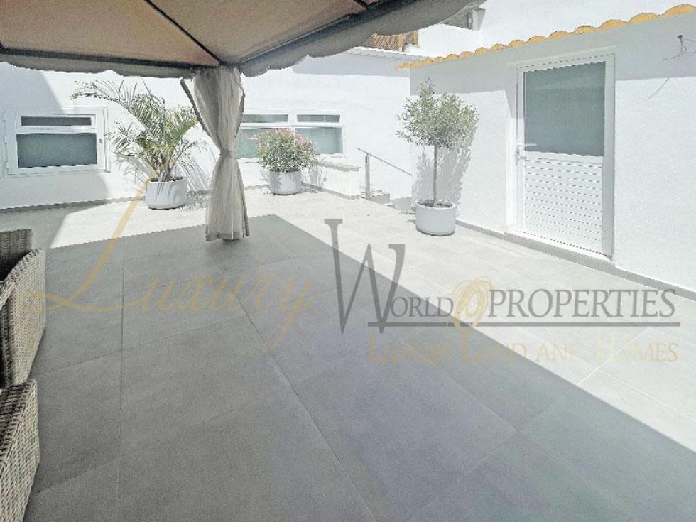 Villa for sale in  Alcalá, Spain - LWP4209 Casa en Alcala