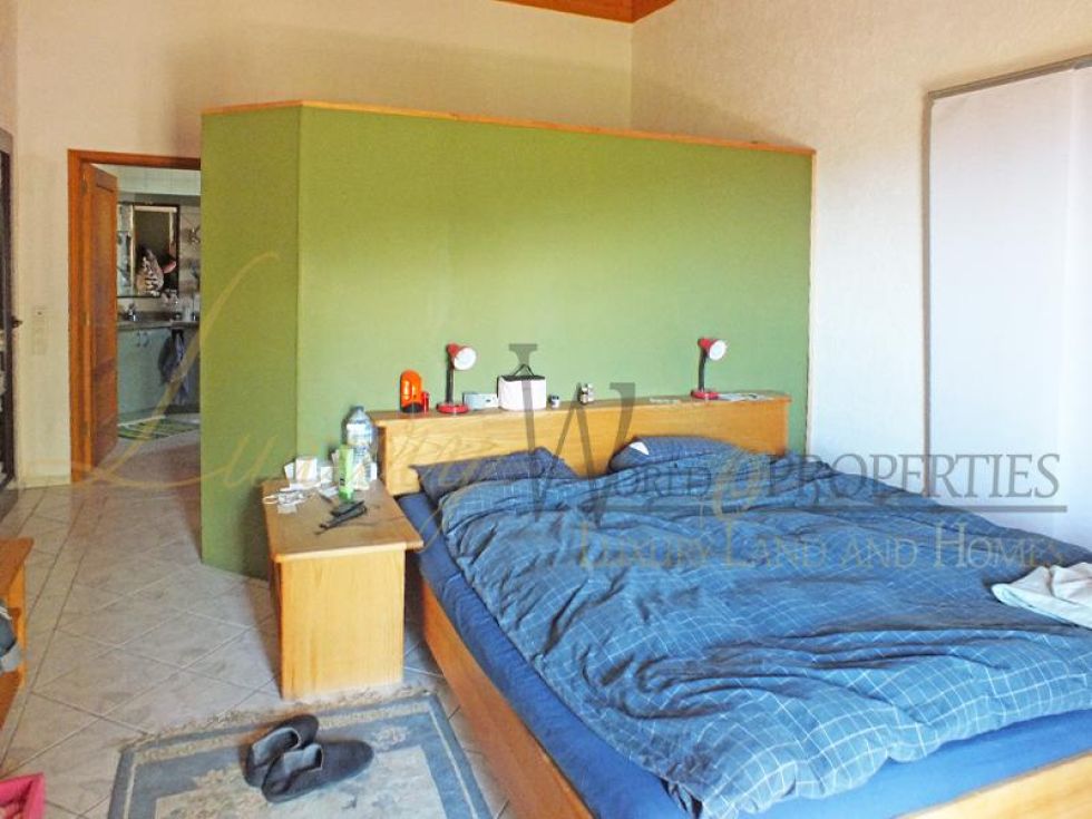 Villa for sale in  Barrio Los Menores, Spain - LWP4382 Finca en Los Menores