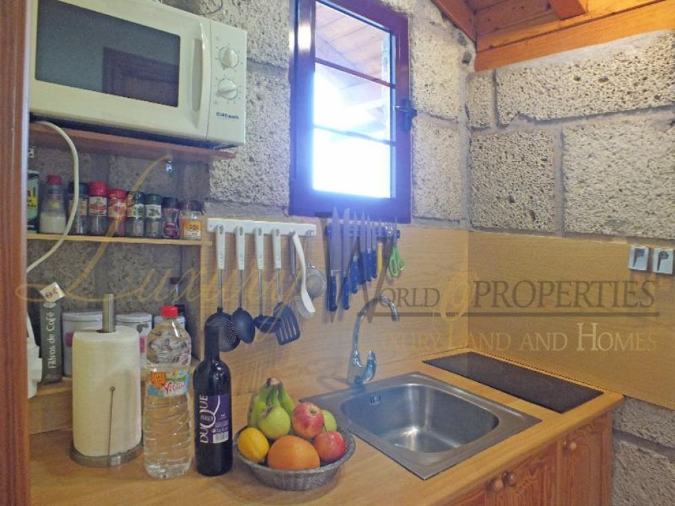 Villa for sale in  Barrio Los Menores, Spain - LWP4382 Finca en Los Menores