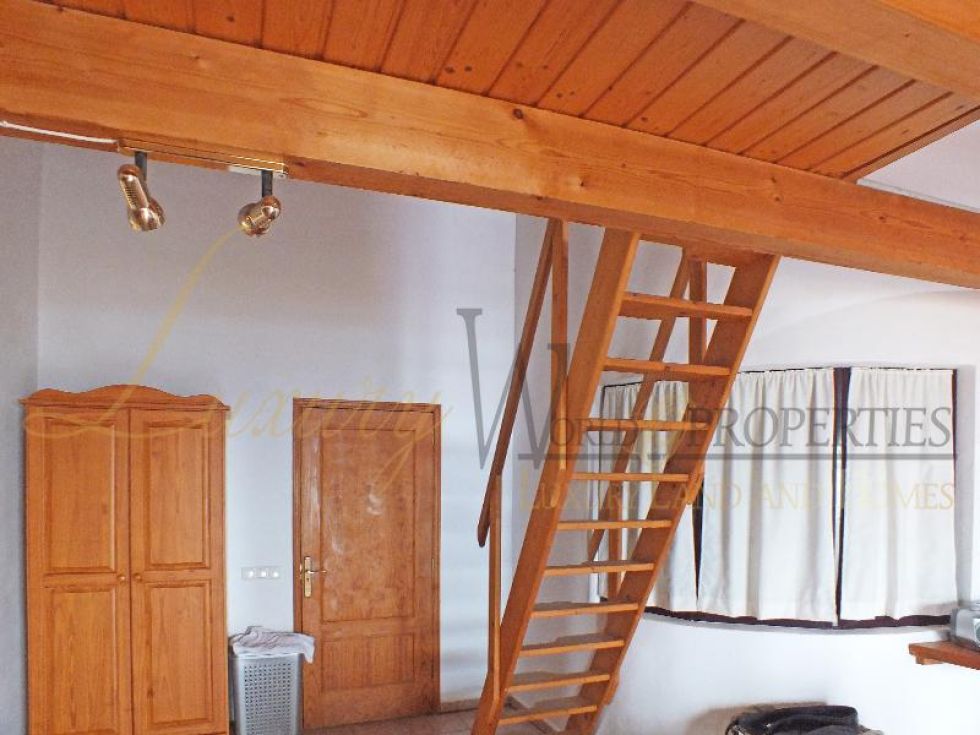 Villa for sale in  Barrio Los Menores, Spain - LWP4382 Finca en Los Menores