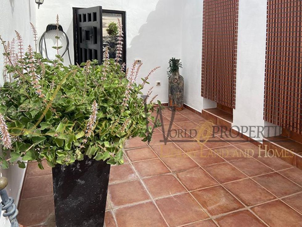 Villa for sale in  Aripe, Spain - LWP4595 Finca en Aripe (Guia de Isora)