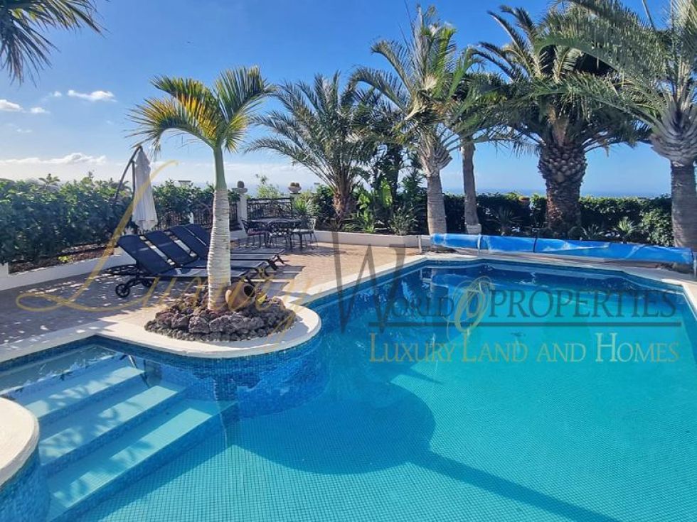 Villa for sale in  Barrio Los Menores, Spain - LWP4803 Villa en Los Menores