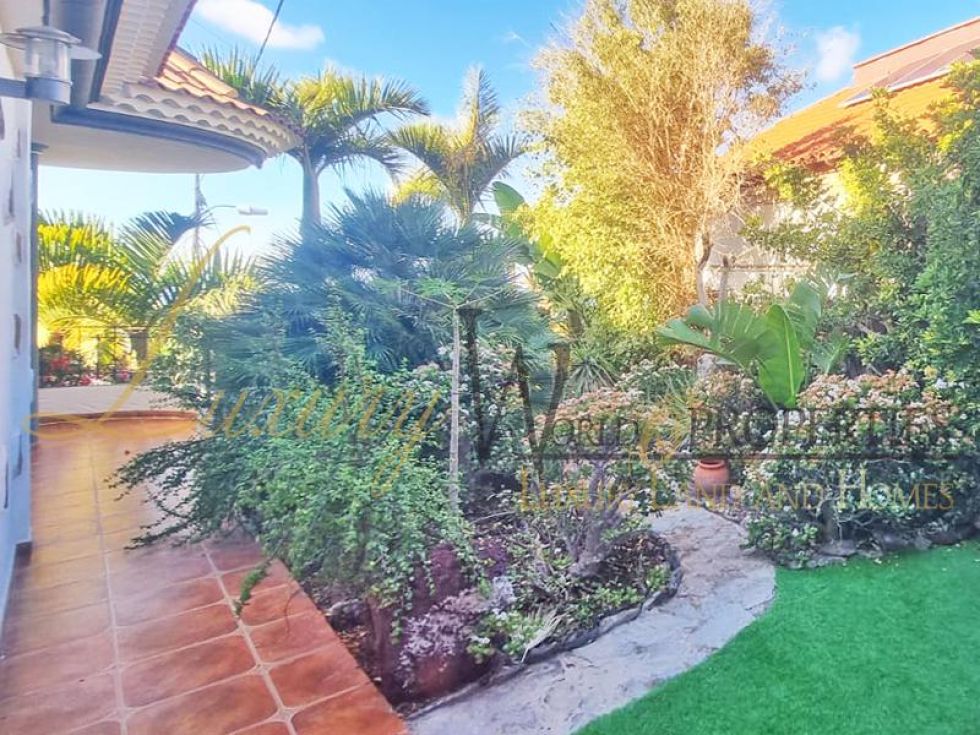 Villa for sale in  Barrio Los Menores, Spain - LWP4803 Villa en Los Menores