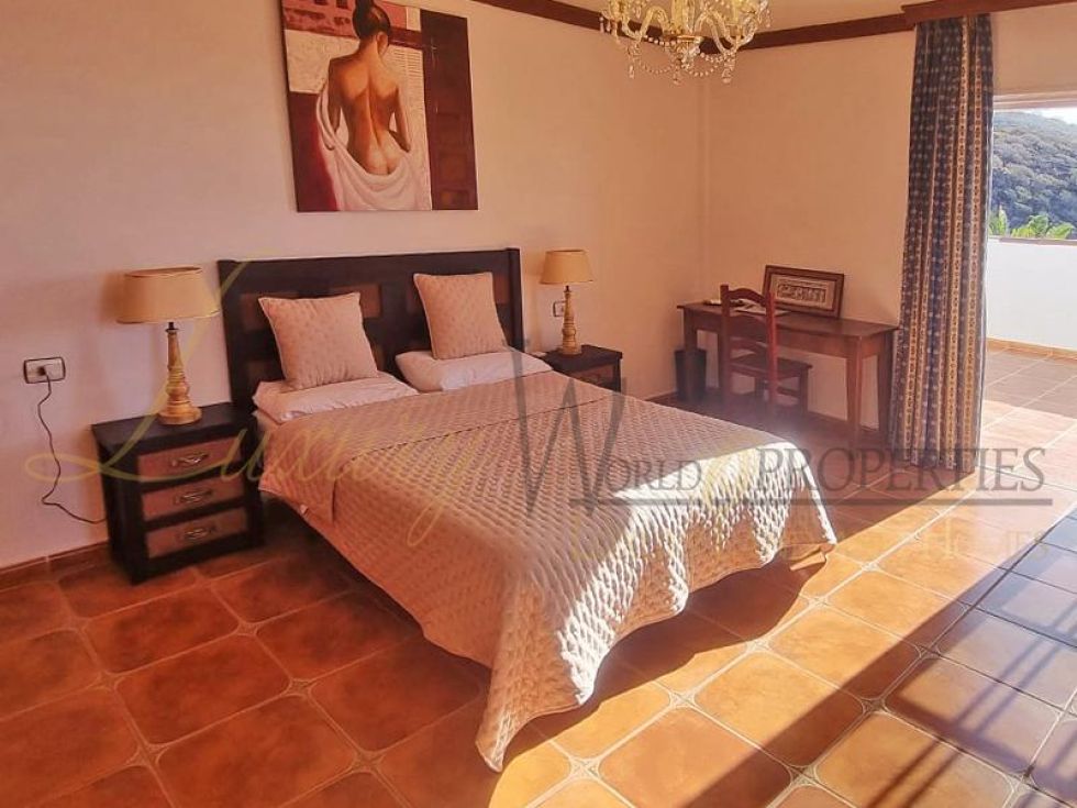 Villa for sale in  Barrio Los Menores, Spain - LWP4803 Villa en Los Menores