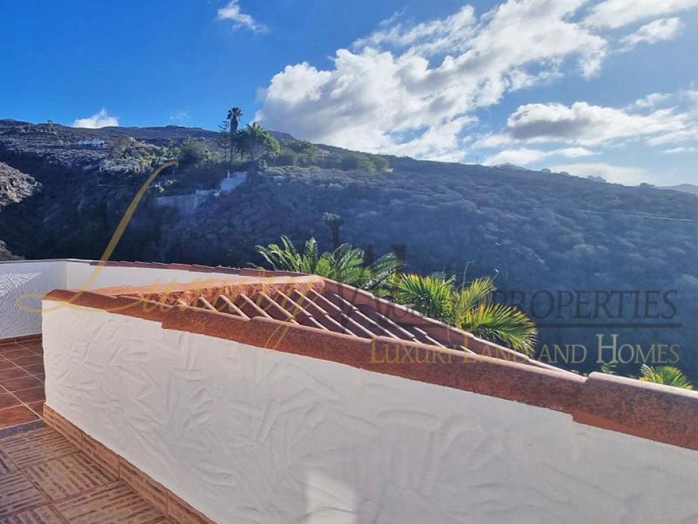 Villa for sale in  Barrio Los Menores, Spain - LWP4803 Villa en Los Menores