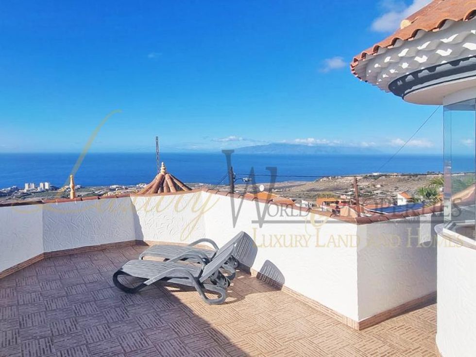 Villa for sale in  Barrio Los Menores, Spain - LWP4803 Villa en Los Menores