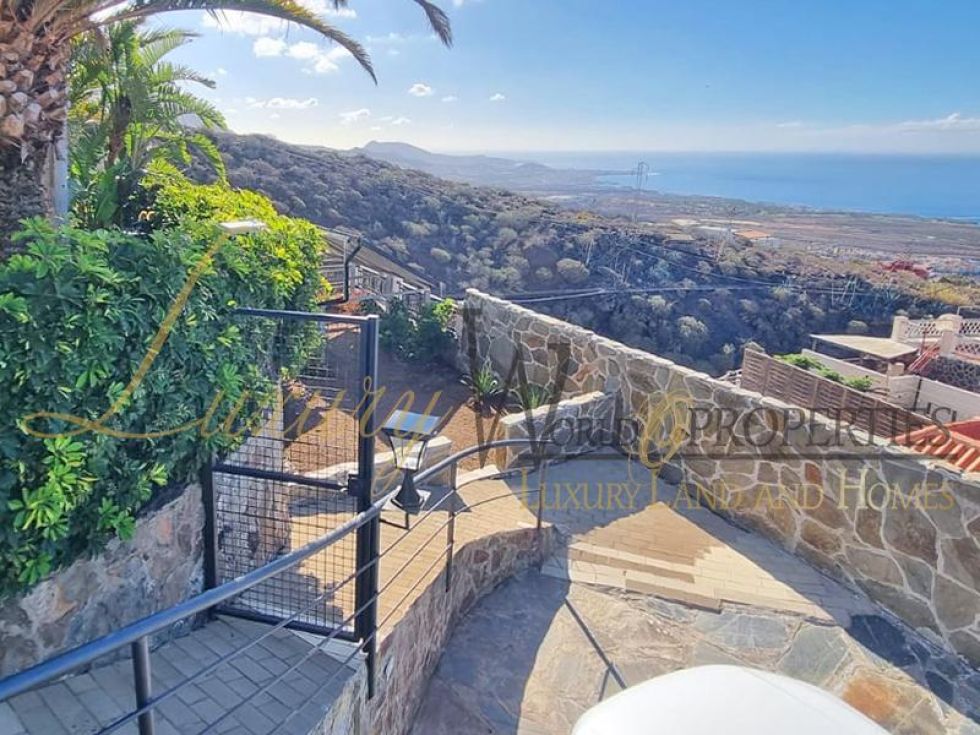 Villa for sale in  Barrio Los Menores, Spain - LWP4803 Villa en Los Menores