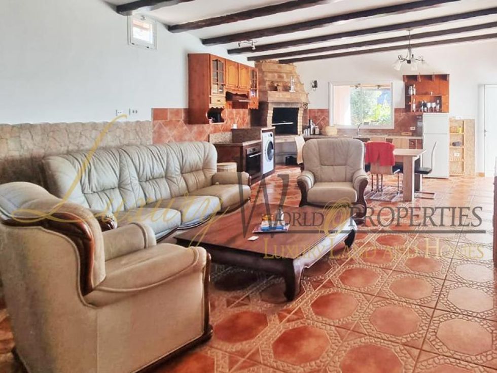 Villa for sale in  Barrio Los Menores, Spain - LWP4803 Villa en Los Menores