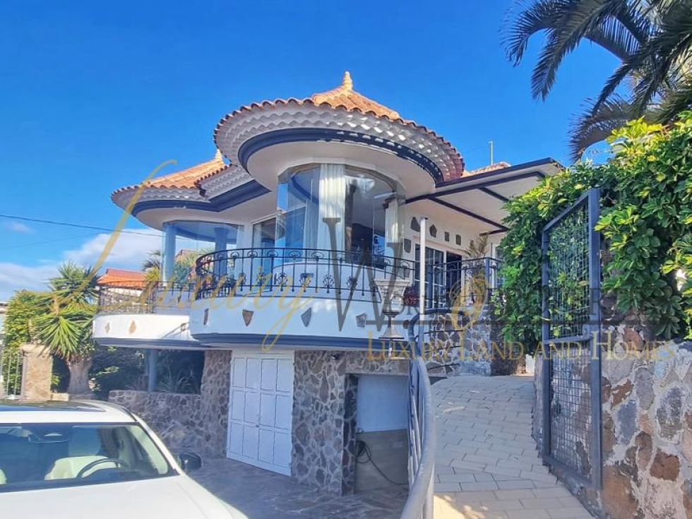 Villa for sale in  Barrio Los Menores, Spain - LWP4803 Villa en Los Menores