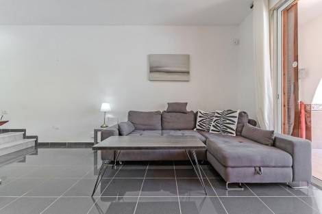 Villa for sale in  Playa de la Américas, Spain - LWP4862 Parque Santiago 3-Las Americas L