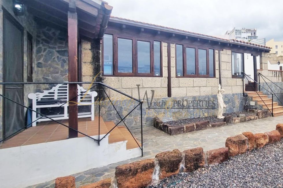 Villa for sale in  La Mancha, Spain - LWP4967 Casa en Icod de los Vinos