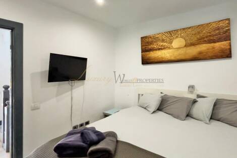 Villa for sale in  Playa de las Américas, Spain - LWP7023 Parque Santiago 3-Las Americas L